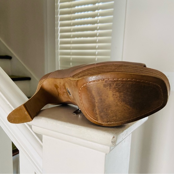 Kenneth Cole New York vintage 2000s leather high heel booties, 9 1/2 - Picture 6 of 6